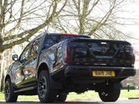 used Nissan Navara Double Cab Pick Up Tekna 2.3dCi 190 4WD Auto