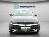 Usado Hyundai Ioniq SE 125 kW (170 CV) 2023 Gris Utilitario