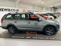 Used Dacia Logan MCV Stepway 90 HP (66 kW) 2017 Grey Estate