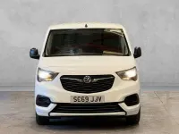 Usado Vauxhall Combo Sportive 100 HP (73 kW) 2020 Branco Monovolume