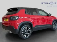 Used Jeep Avenger Summit 100 HP (73 kW) 2025 Red SUV