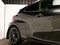 Usado Toyota Yaris 261 HP (191 kW) 2020 Preto Citadino