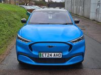 Used Ford Mustang Premium 351 HP (258 kW) 2024 Blue Hatchback