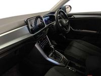 Used VW T-Roc Life 150 HP (110 kW) 2023 Blue SUV