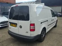Used VW Caddy Maxi 102 HP (75 kW) 2012 White MPV