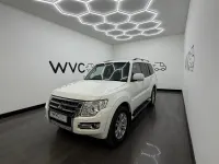 Used Mitsubishi Shogun 197 HP (144 kW) 2015 White SUV