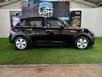 Usado Mini Cooper D Hatch 116 HP (85 kW) 2017 Preto Citadino