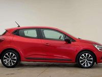 Used Renault Clio V Evolution 90 HP (66 kW) 2022 Red  Hatchback