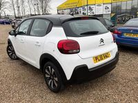 Used Citroën C3 Feel 68 HP (50 kW) 2018 White Hatchback