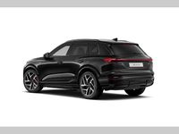 Begagnad Audi Q6 e-tron Advanced 280 kW (382 HK) 2025 Svart SUV