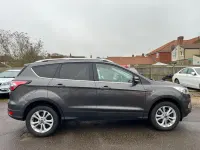 Usado Ford Kuga Titanium 150 CV (110 kW) 2018 Gris SUV