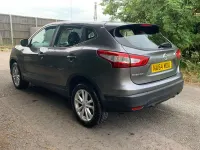 Używany Nissan Qashqai Acenta 115 KM (84 kW) 2014 Szary SUV