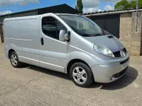 Used Renault Trafic 2010 Silver MPV