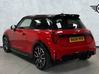 Gebraucht Mini Cooper S Hatch 201 PS (147 kW) 2024 Rot Kleinwagen