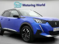 Second-hand Peugeot 2008 GT 131 CP (96 kW) 2023 Albastru SUV