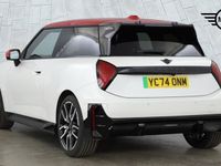 Used Mini Cooper Hatch 133 kW (181 HP) 2024 White Hatchback