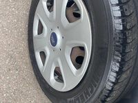 Used Ford Ka 69 HP (50 kW) 2011 White Hatchback