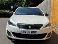 Used Peugeot 308 GT-line 150 HP (110 kW) 2016 White Estate