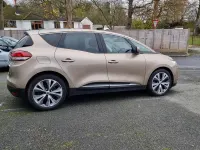 Used Renault Scénic III Dynamique 110 HP (80 kW) 2017 Beige MPV