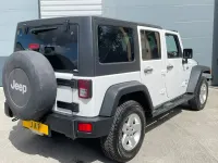 Used Jeep Wrangler Sahara 285 HP (209 kW) 2015 White SUV