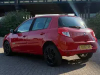 Used Renault Clio Dynamique 2011 Red Hatchback