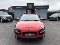 Used Citroën C4 Cactus Flair 100 HP (73 kW) 2015 Red Hatchback