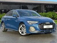 Ny Audi A3 S-Line 2025 Blå Sedan