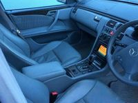 Used Mercedes E320 Avantgarde 2001 Estate