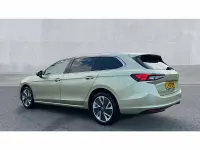New Skoda Superb SE Technology 150 HP (110 kW) 2026 Ice tea yellow metallic Estate