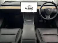 Used Tesla Model Y Long Range AWD 378 kW (514 HP) 2022 White SUV