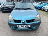 Used Renault Clio II Expression 2004 Blue Hatchback