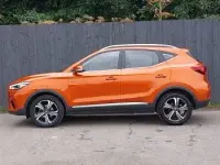 Used MG ZS Excite 106 HP (77 kW) 2024 Orange SUV