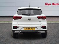 Used MG ZS Exclusive 111 HP (81 kW) 2024 White Hatchback