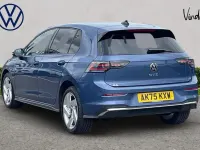 Used VW Golf VIII GTE 272 HP (200 kW) 2025 Blue Hatchback