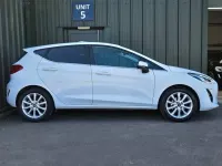Usado Ford Fiesta Titanium 125 HP (91 kW) 2019 Branco Citadino