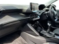 Used Peugeot 208 Allure 101 HP (74 kW) 2025 Hatchback