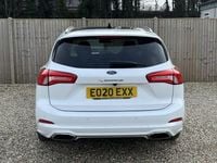 Used Ford Focus Vignale 120 HP (88 kW) 2020 White Estate