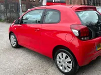 Used Peugeot 108 Active 68 HP (50 kW) 2014 Red Hatchback