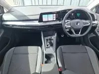 Usado VW Golf VIII Active 130 CV (95 kW) 2022 Gris Utilitario