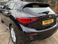 Used Infiniti Q30 Luxe 156 HP (114 kW) 2019 Hatchback