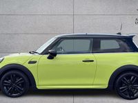 Używany Mini Cooper Hatch 134 KM (98 kW) 2023 Żółty Hatchback