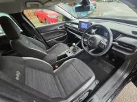 Begagnad Jeep Avenger Longitude 100 HK (73 kW) 2025 Svart SUV