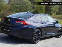 Second-hand Vauxhall Insignia Elite 2017 Albastru Hatchback