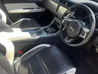 Used Jaguar XF S 300 HP (220 kW) 2016 White Sedan