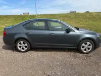 Usado Skoda Octavia SE Technology 150 CV (110 kW) 2020 Gris Utilitario