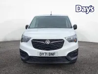 Used Vauxhall Combo 100 HP (73 kW) 2021 White MPV
