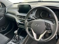 Used Hyundai Tucson SE 132 HP (97 kW) 2020 Black SUV