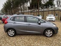 Used Honda Jazz SE 102 HP (75 kW) 2017 Grey Hatchback