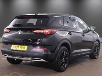 Used Vauxhall Grandland X SRi 130 HP (95 kW) 2021 Black SUV