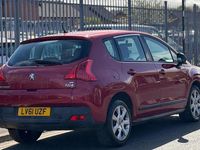 Used Peugeot 3008 Access 112 HP (82 kW) 2011 Red Estate